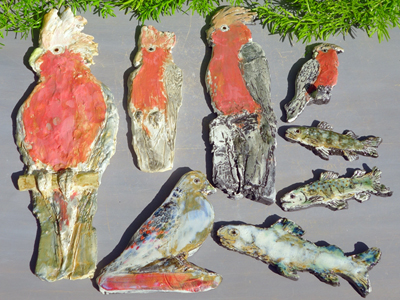 生徒作品/陶板　鳥と魚の陶板