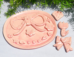 体験作品　貼付文楕円皿