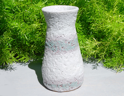 生徒作品　発砲文花器